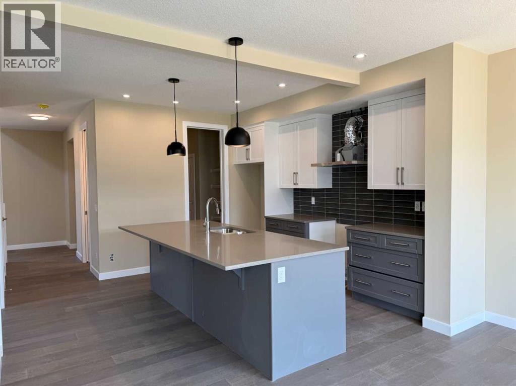 91 Sundown Crescent, Cochrane, Alberta  T4C 1Y3 - Photo 19 - A2228402