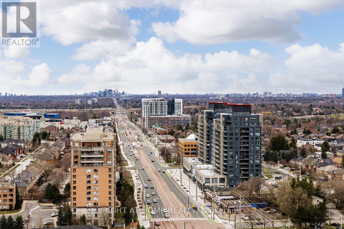 9201 Yonge Street, Richmond Hill, Ontario  L4C 1H9 - Photo 27 - N12570516