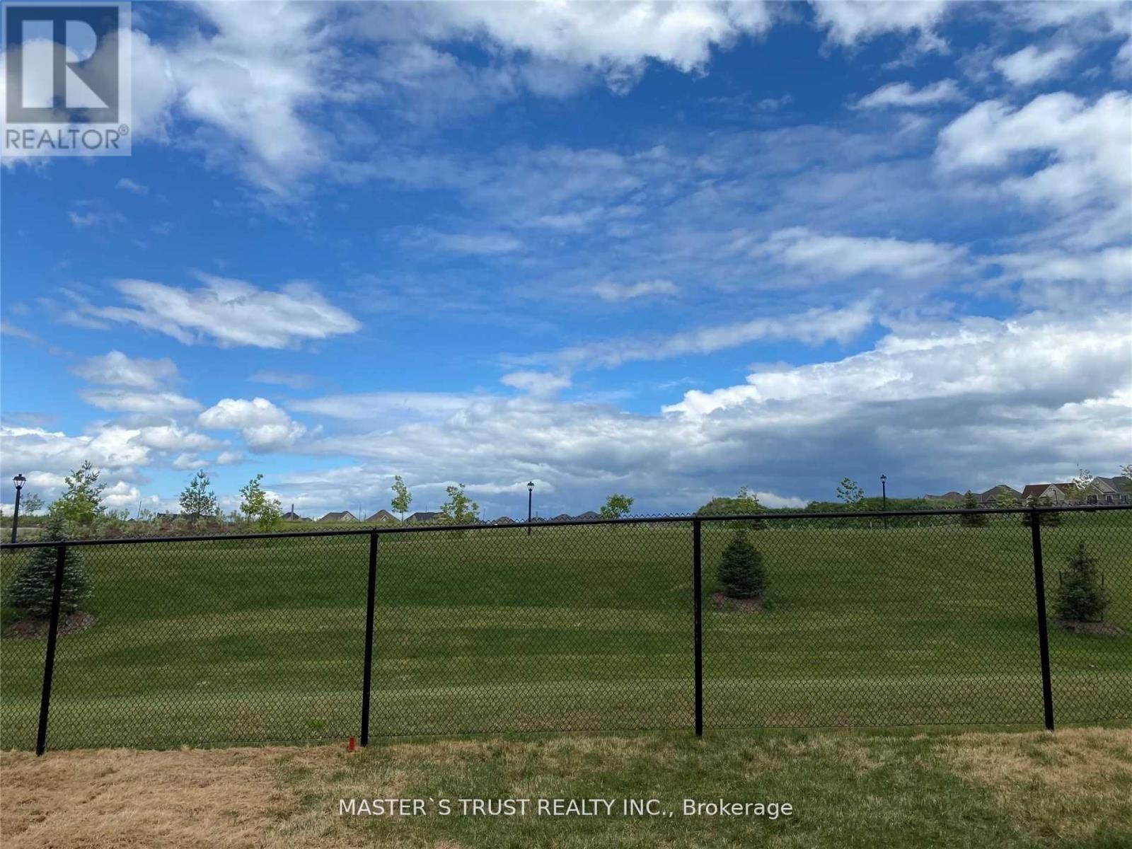 102 Frank Kelly Drive, East Gwillimbury, Ontario  L9N 0V3 - Photo 14 - N12570518