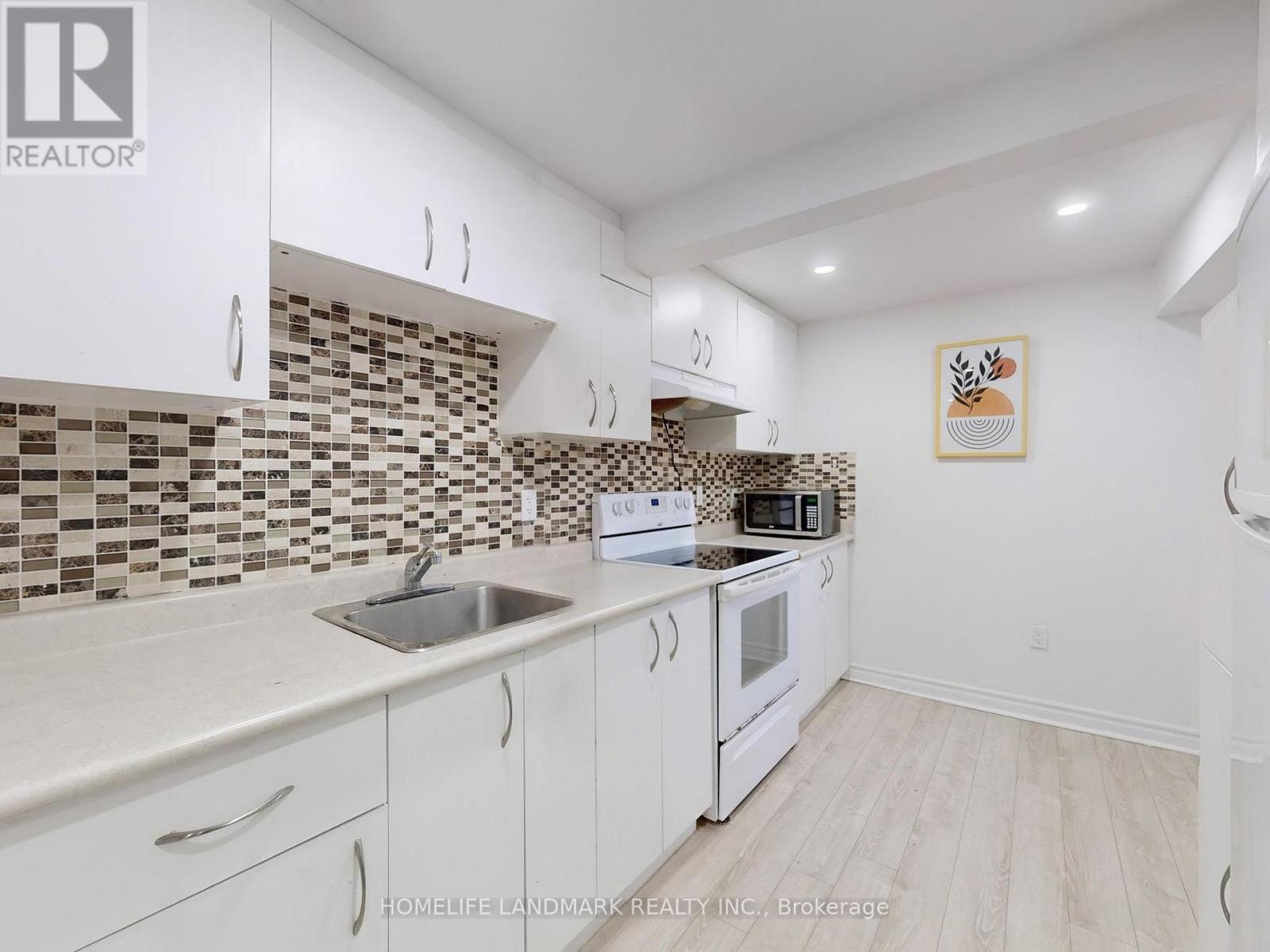 31 Henderson Avenue, Markham, Ontario  L3T 2K5 - Photo 35 - N12570520