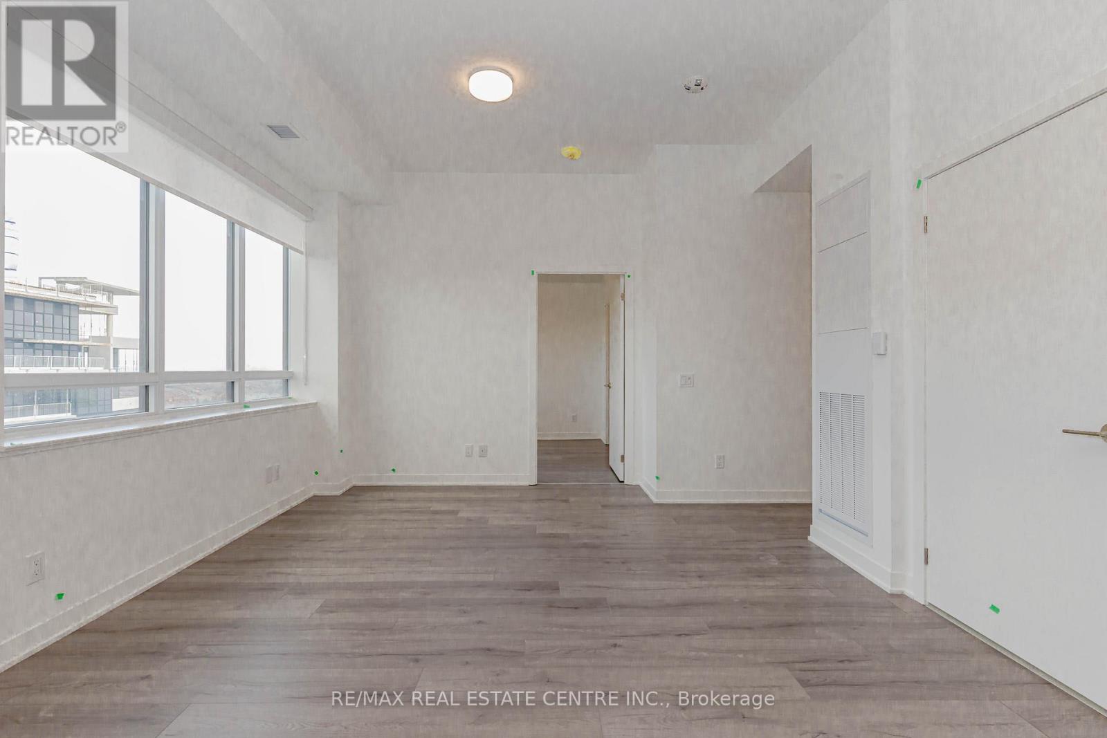 Lph8 - 405 Dundas Street, Oakville, Ontario  L6M 5P4 - Photo 14 - W12570504