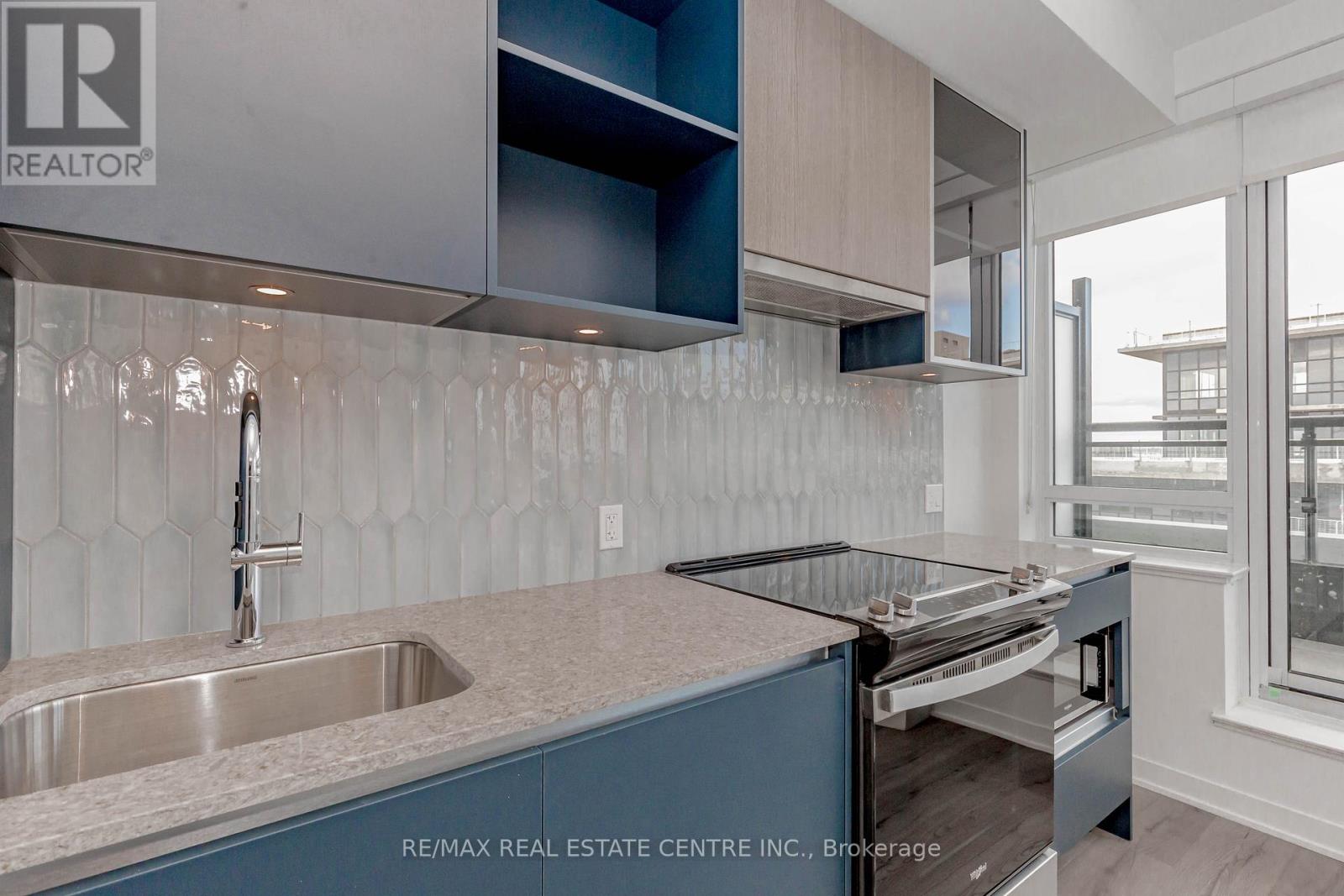 Lph8 - 405 Dundas Street, Oakville, Ontario  L6M 5P4 - Photo 23 - W12570504