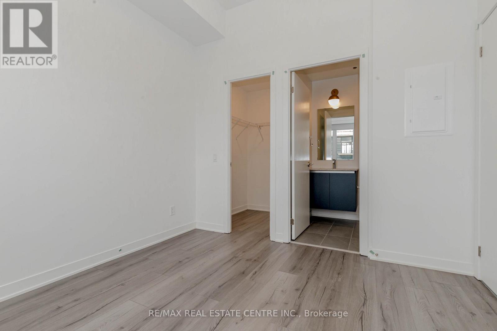 Lph8 - 405 Dundas Street, Oakville, Ontario  L6M 5P4 - Photo 34 - W12570504