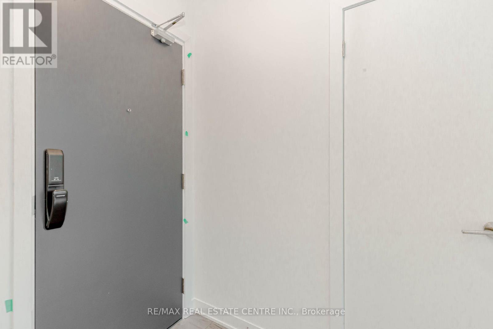 Lph8 - 405 Dundas Street, Oakville, Ontario  L6M 5P4 - Photo 6 - W12570504