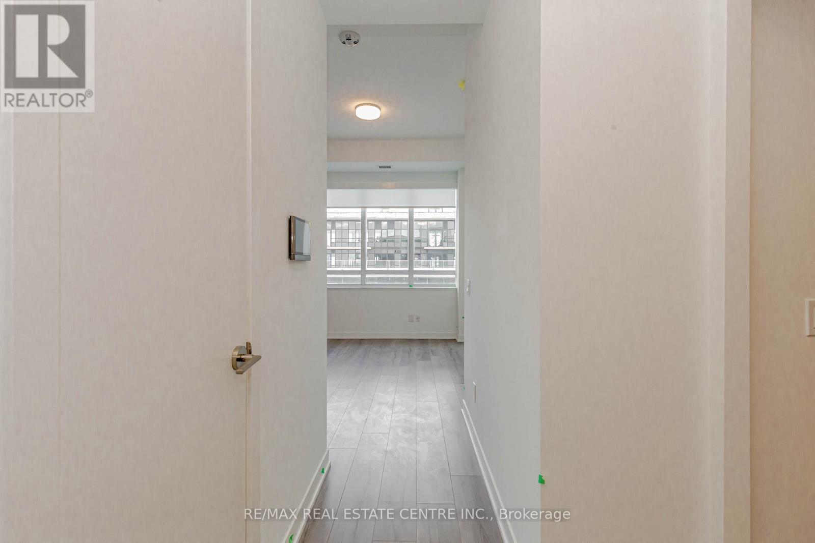 Lph8 - 405 Dundas Street, Oakville, Ontario  L6M 5P4 - Photo 9 - W12570504