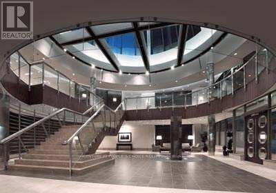 2624 - 3888 Duke Of York Boulevard, Mississauga, Ontario  L5B 4P5 - Photo 27 - W12570146