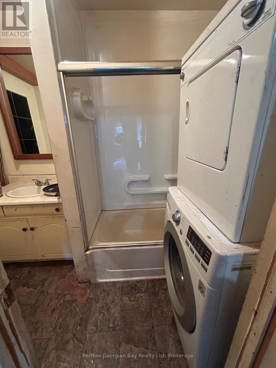 111 Andrew Street S, Orillia, Ontario L3V 5J3 - Photo 34 - S12491918