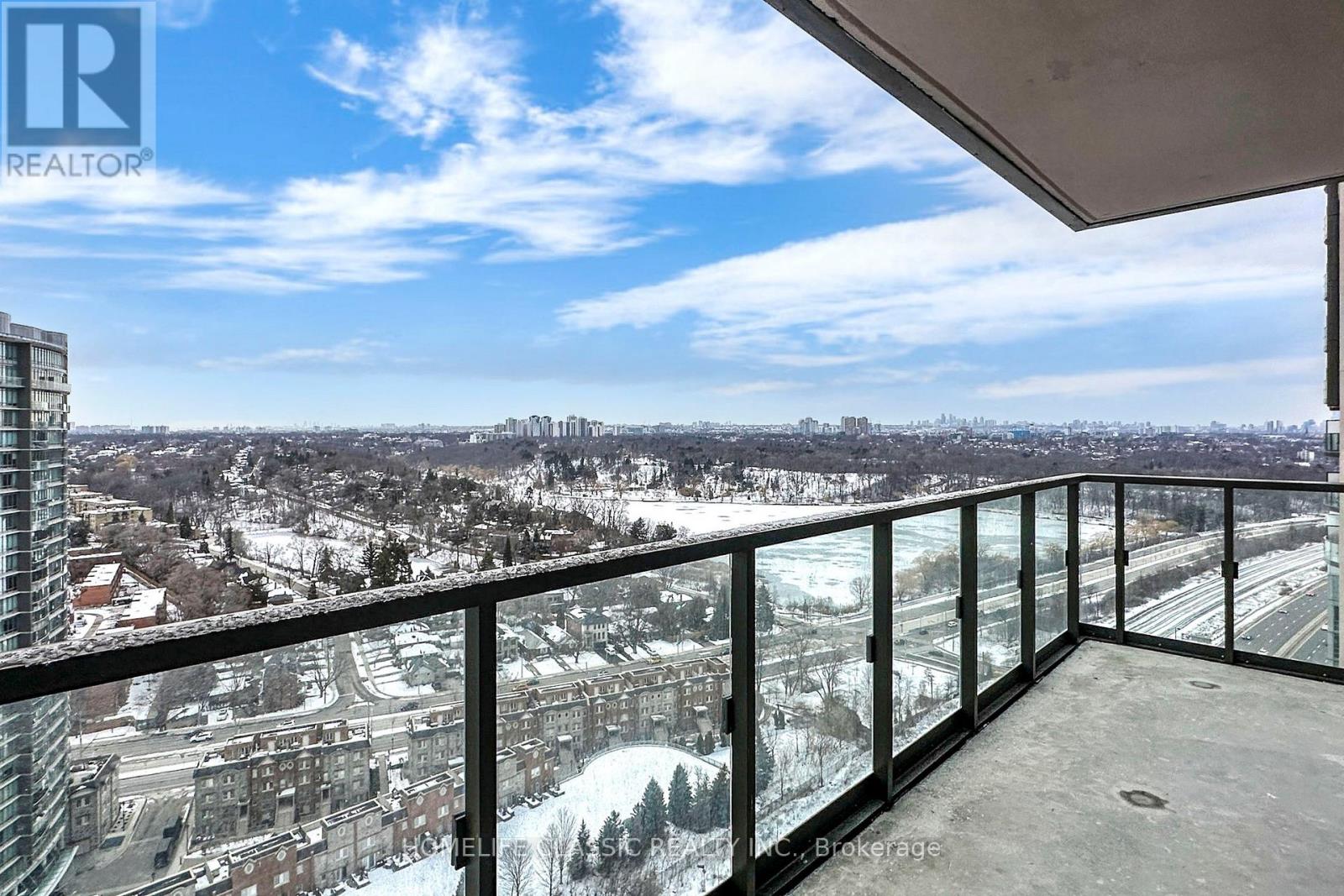 2902 - 1928 Lake Shore Boulevard W, Toronto, Ontario  M6S 1A1 - Photo 14 - W12469080