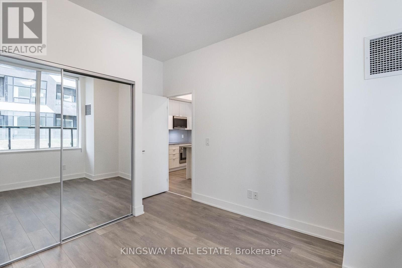 346 - 2485 Taunton Road, Oakville, Ontario  L6H 3R9 - Photo 30 - W12570526