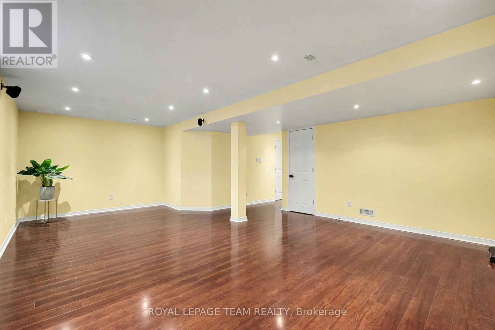 266 Sorento Street, Ottawa, Ontario K2J 0B4 - Photo 24 - X12570540