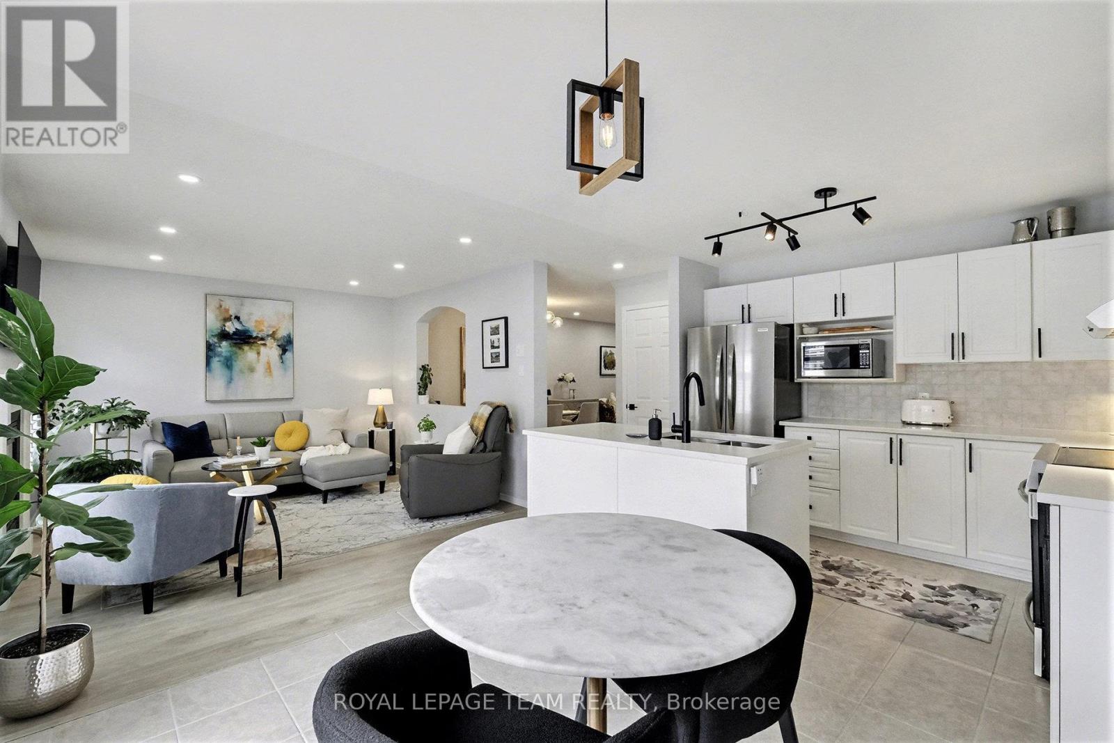 266 Sorento Street, Ottawa, Ontario K2J 0B4 - Photo 8 - X12570540