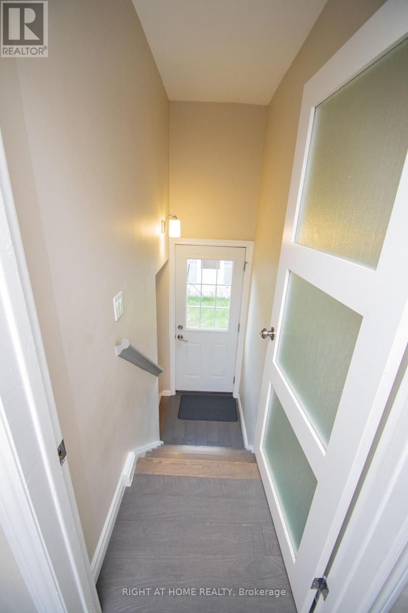 65 Bridgenorth Crescent, Toronto, Ontario  M9V 2M5 - Photo 20 - W12393111