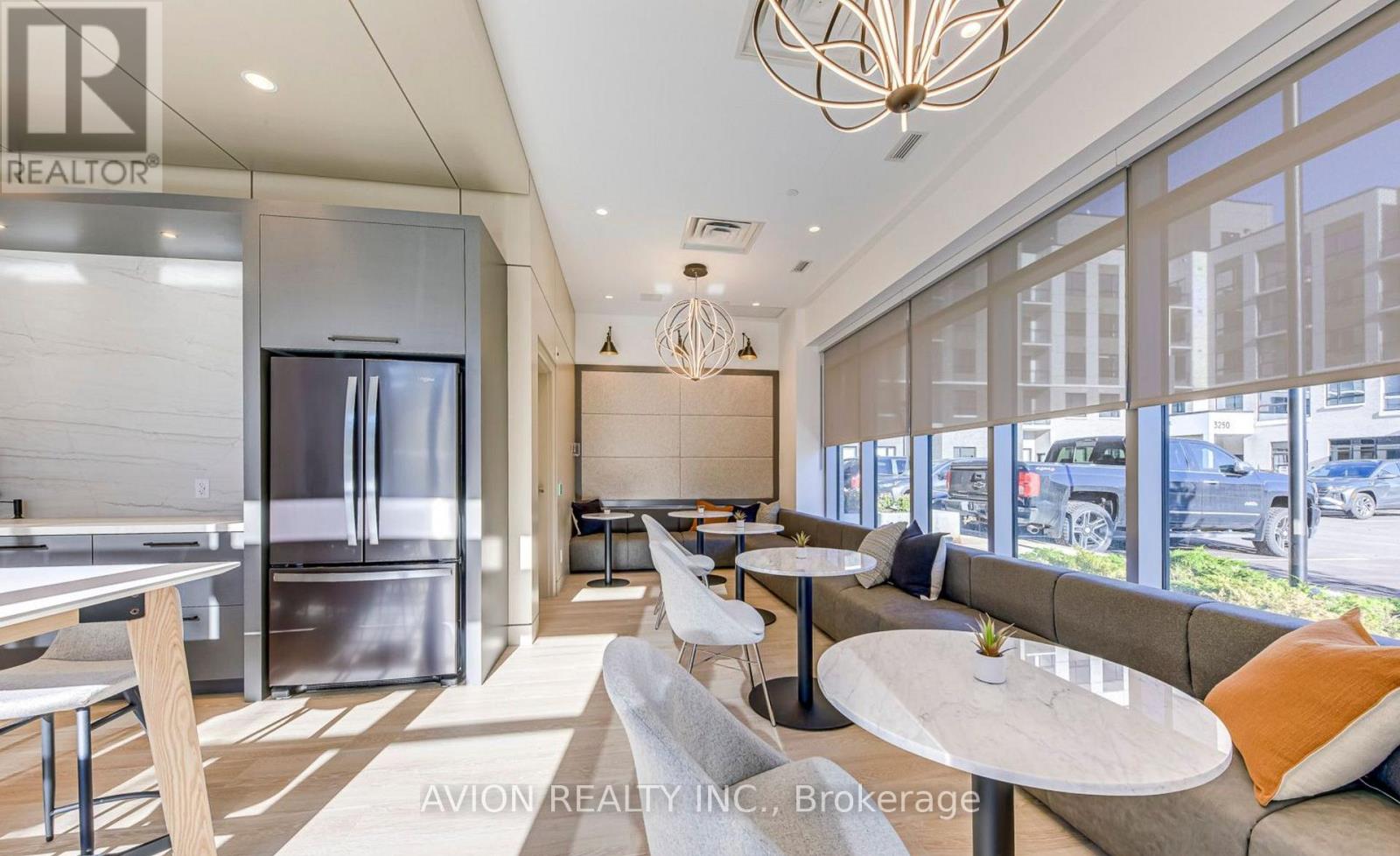 514 - 3250 Carding Mill Trail, Oakville, Ontario L6M 1L3 - Photo 16 - W12527036