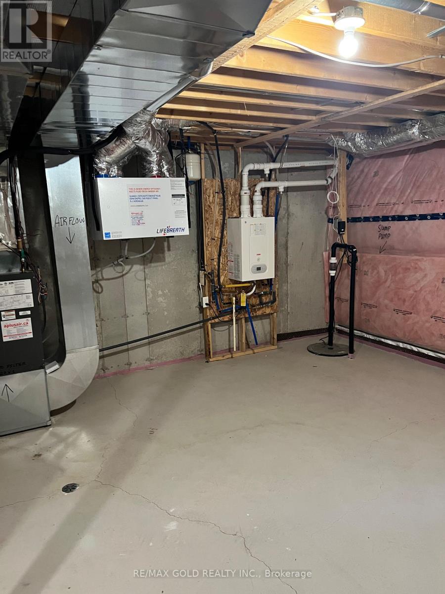 36 Damude Avenue, Thorold, Ontario  L2V 0G6 - Photo 24 - X12570138