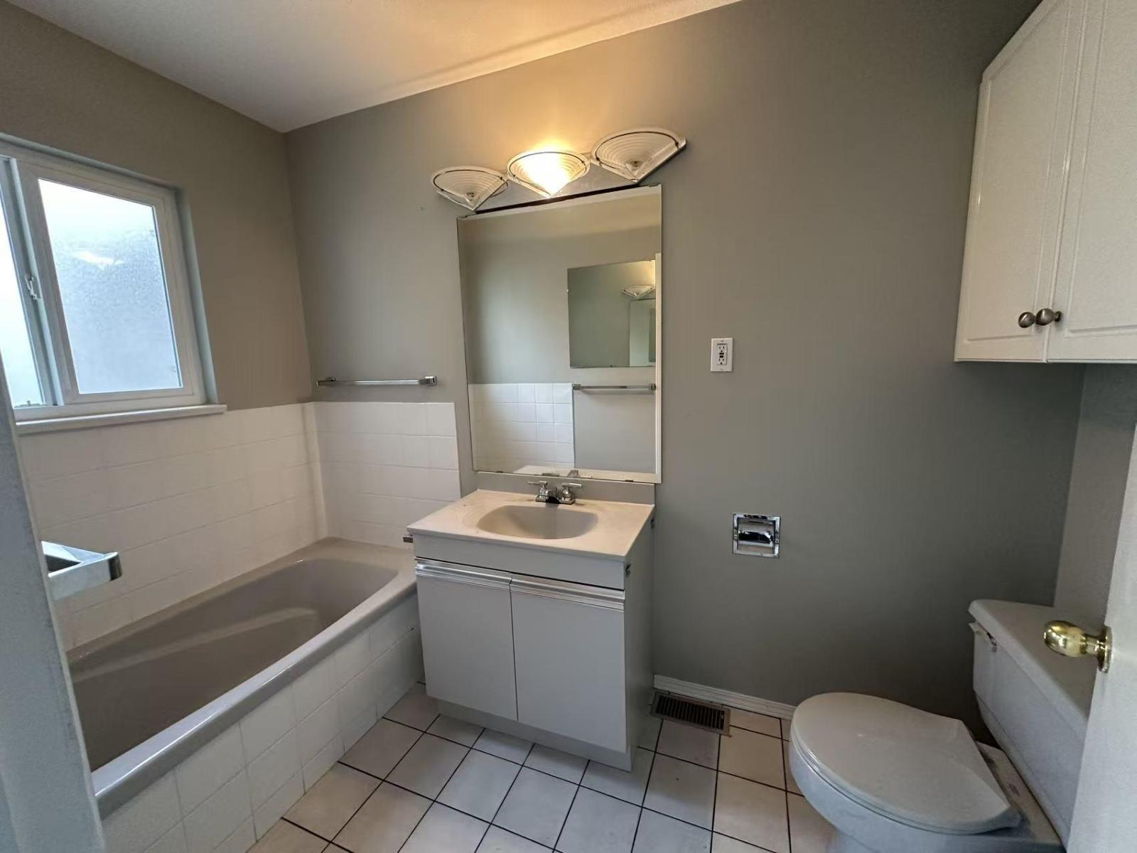 14768 Mcdonald Avenue, White Rock, British Columbia  V4B 2C8 - Photo 14 - R3068631