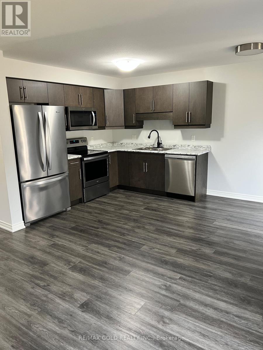 36 Damude Avenue, Thorold, Ontario  L2V 0G6 - Photo 7 - X12570138