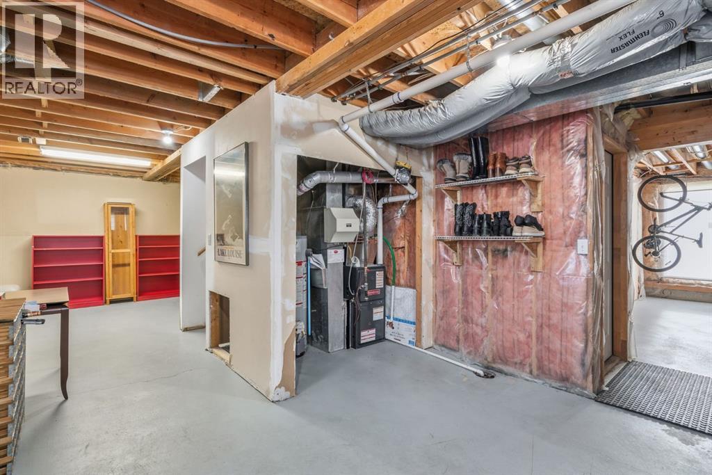 4507 37 Avenue Sw, Calgary, Alberta  T3E 1C9 - Photo 35 - A2272200