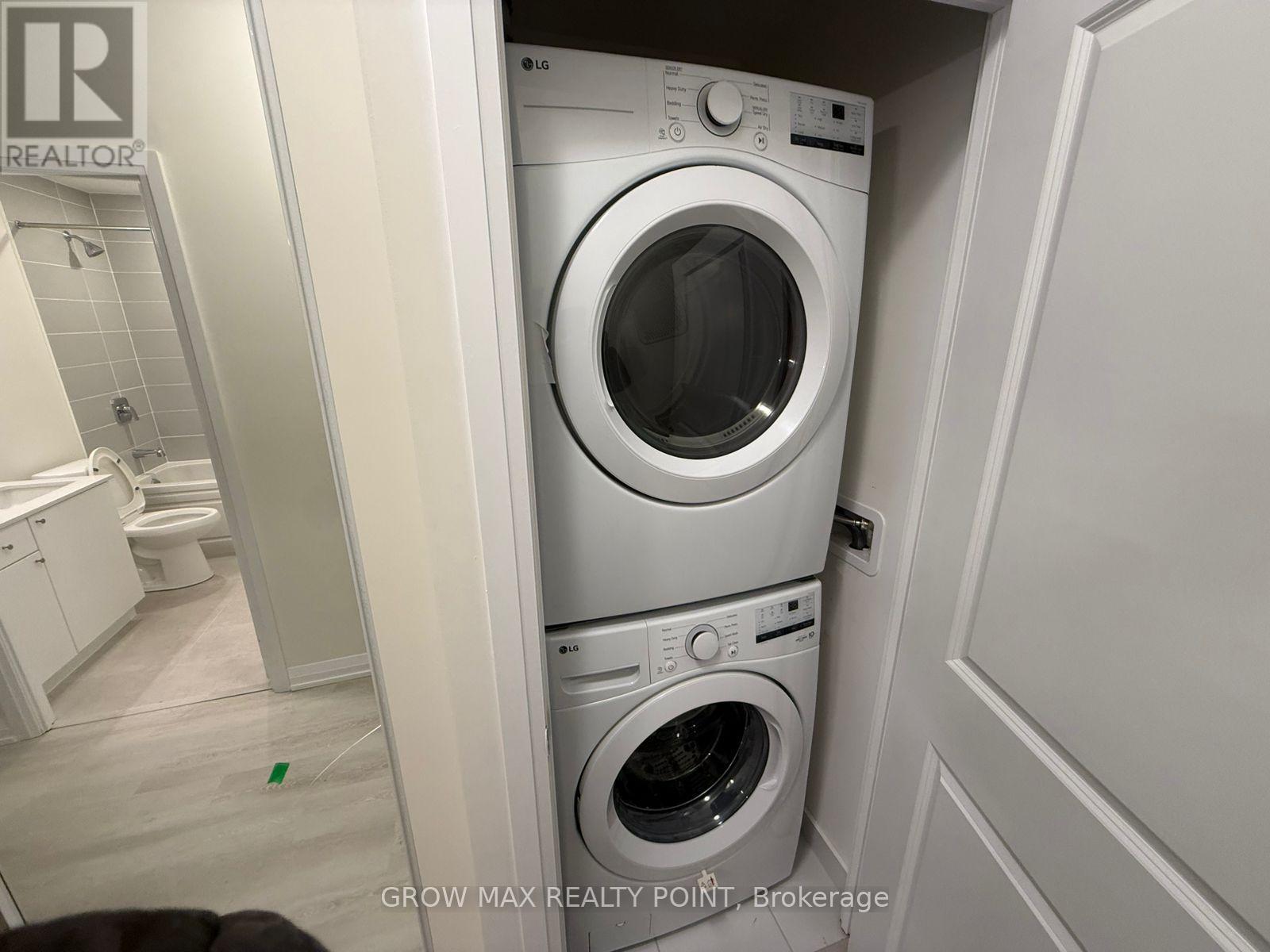 2823 - 3270 Sheppard Avenue E, Toronto, Ontario  M1T 3K3 - Photo 11 - E12569936