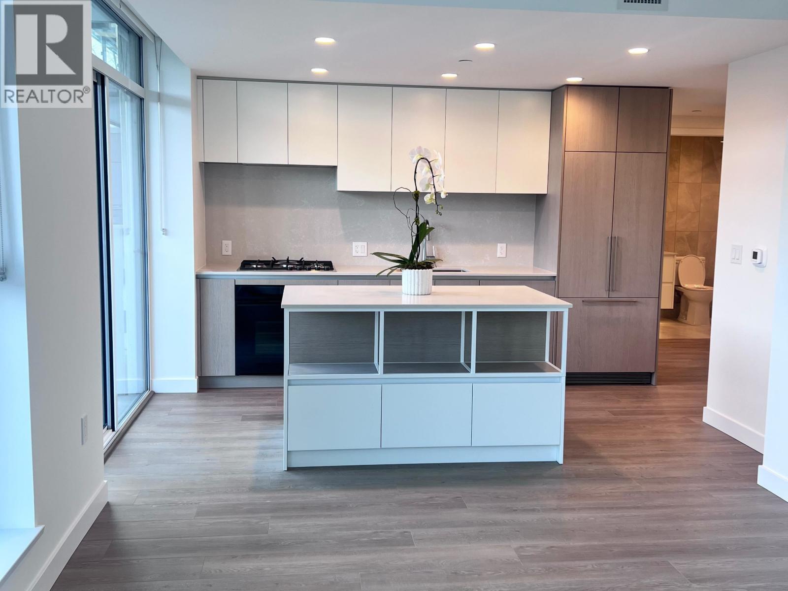 204 5685 Halley Avenue, Burnaby, British Columbia  V5E 4M1 - Photo 5 - R3069504