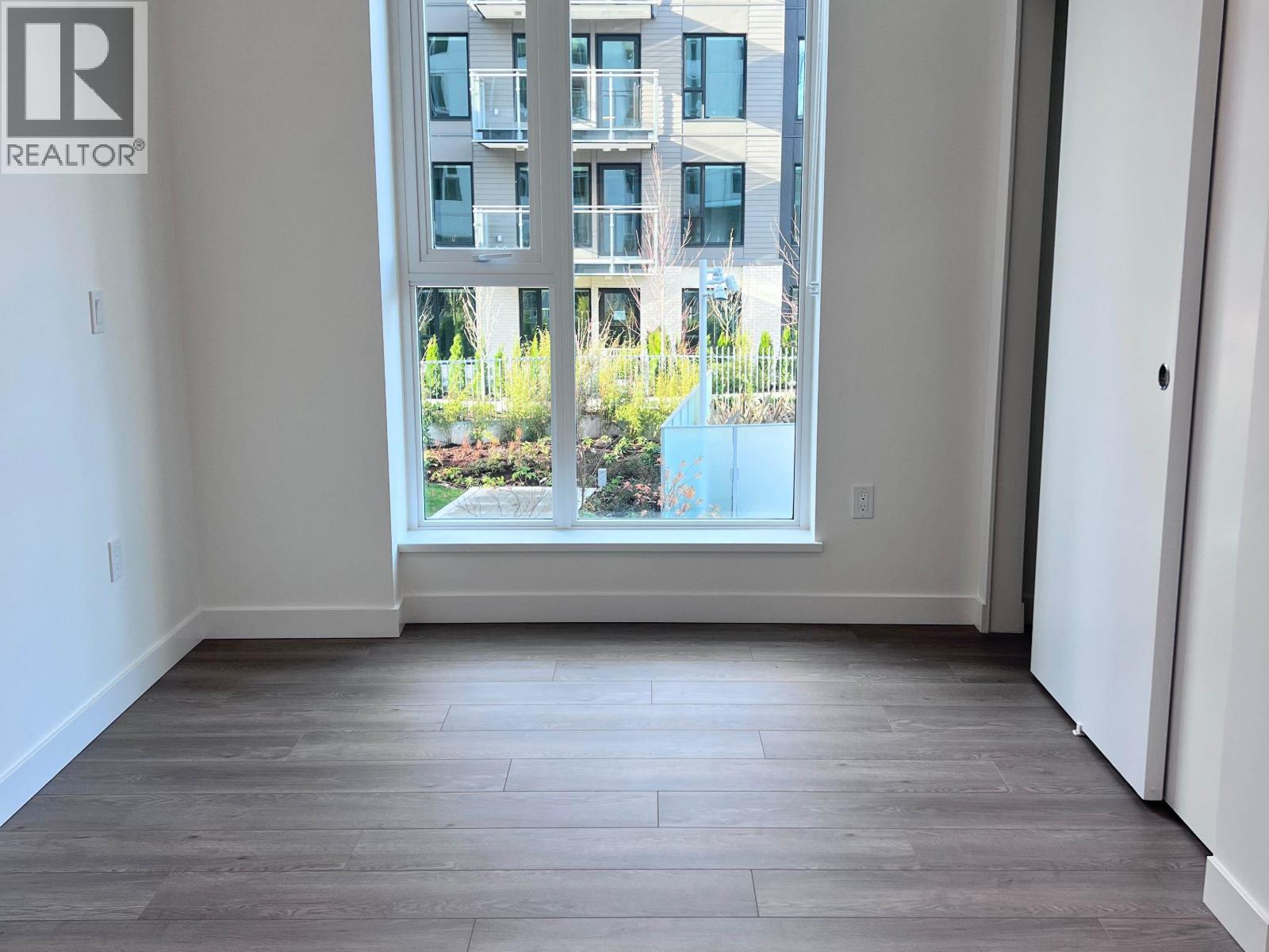 204 5685 Halley Avenue, Burnaby, British Columbia  V5E 4M1 - Photo 6 - R3069504