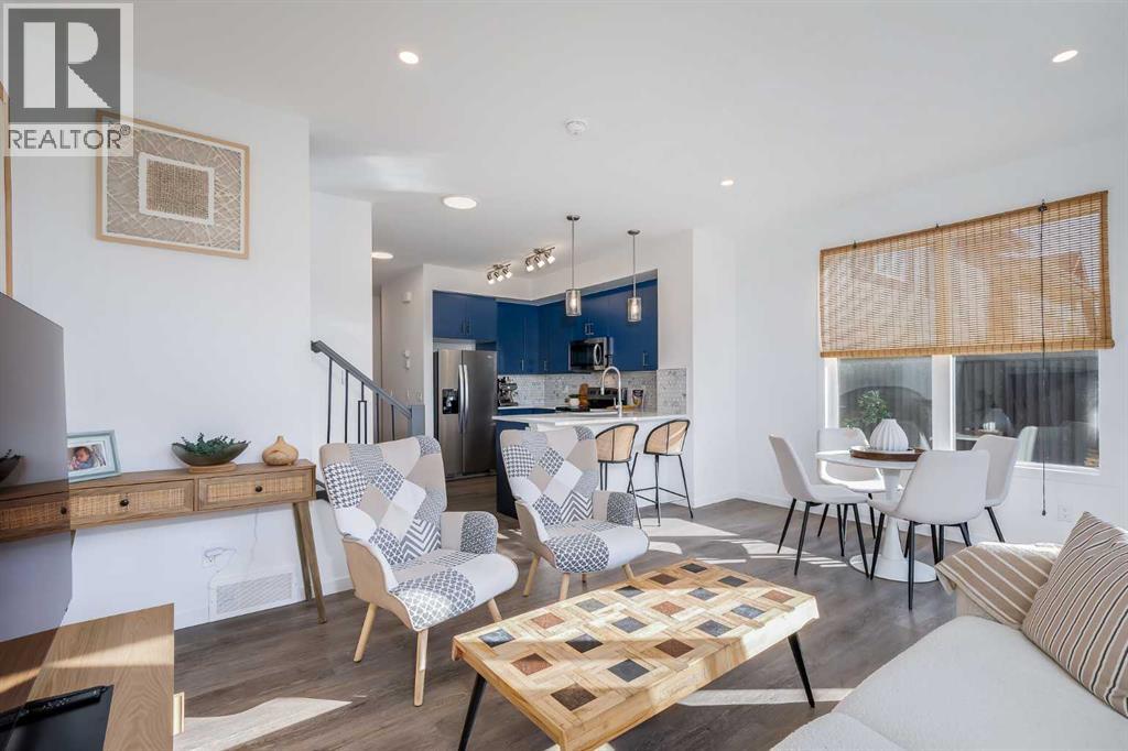 81 Magnolia Heath Se, Calgary, Alberta  T3M 2Z7 - Photo 6 - A2259202