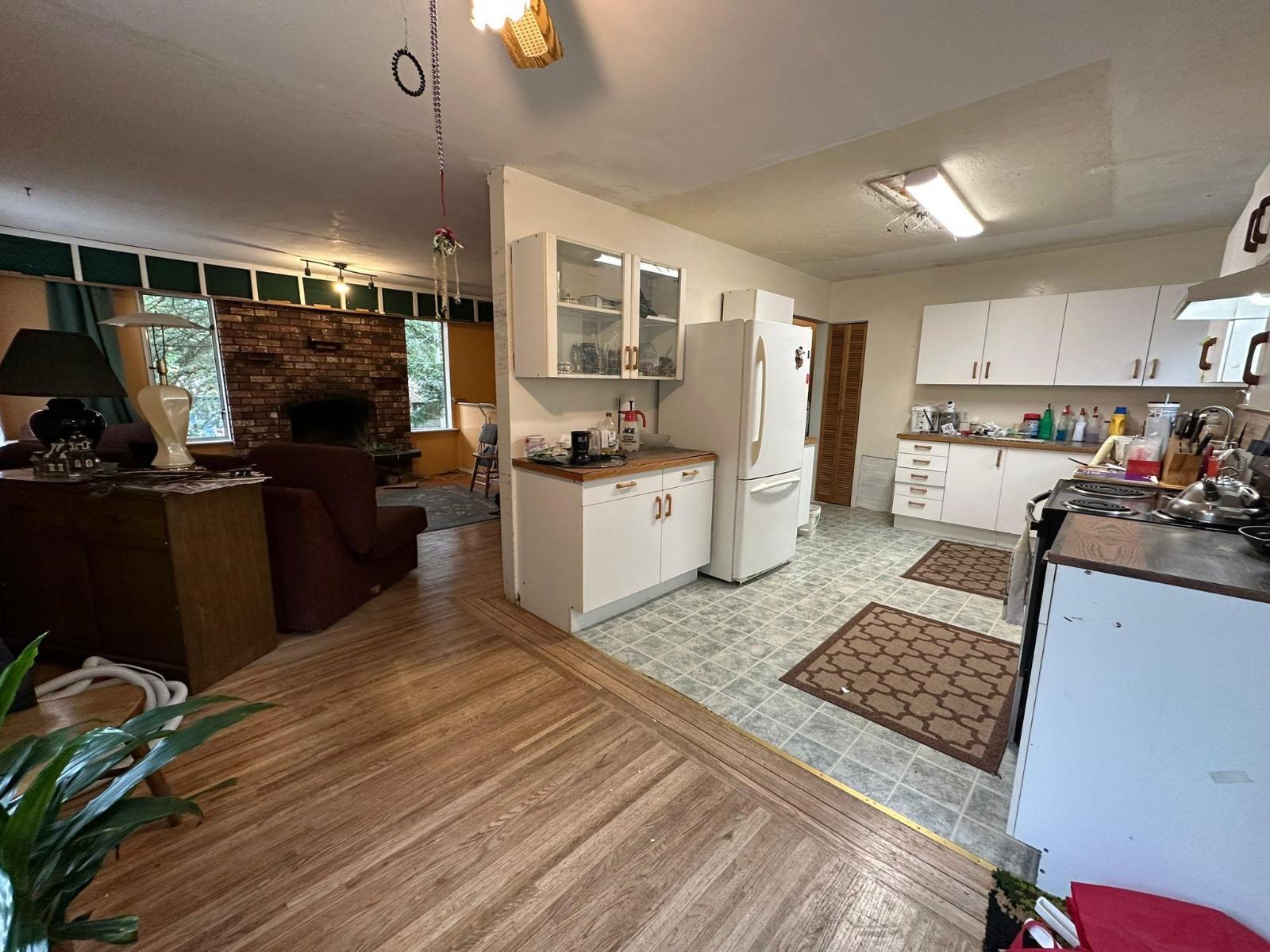 7048 140a Street, Surrey, British Columbia  V3W 5L5 - Photo 9 - R3069386