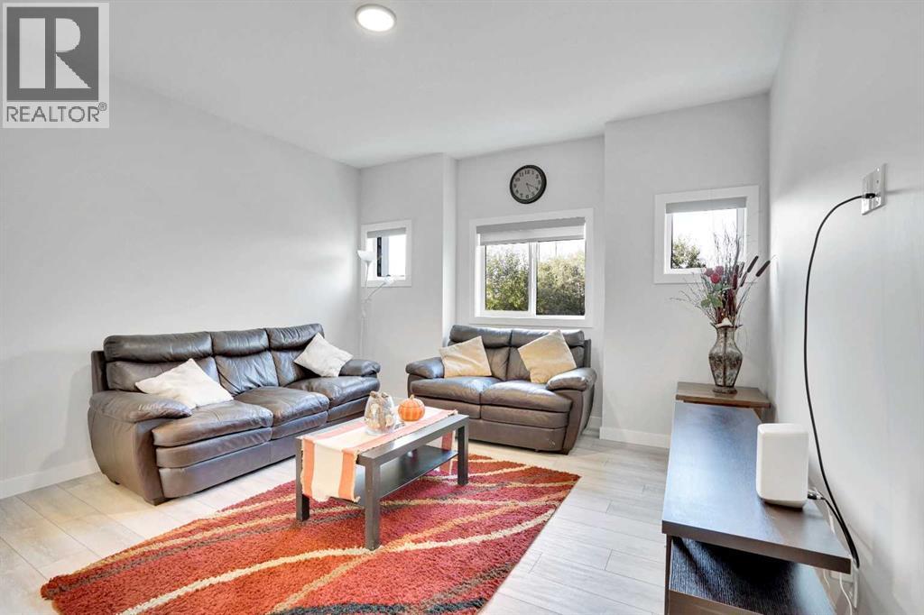 96 Tuscany Summit Square Nw, Calgary, Alberta  T3L 0G1 - Photo 6 - A2256929