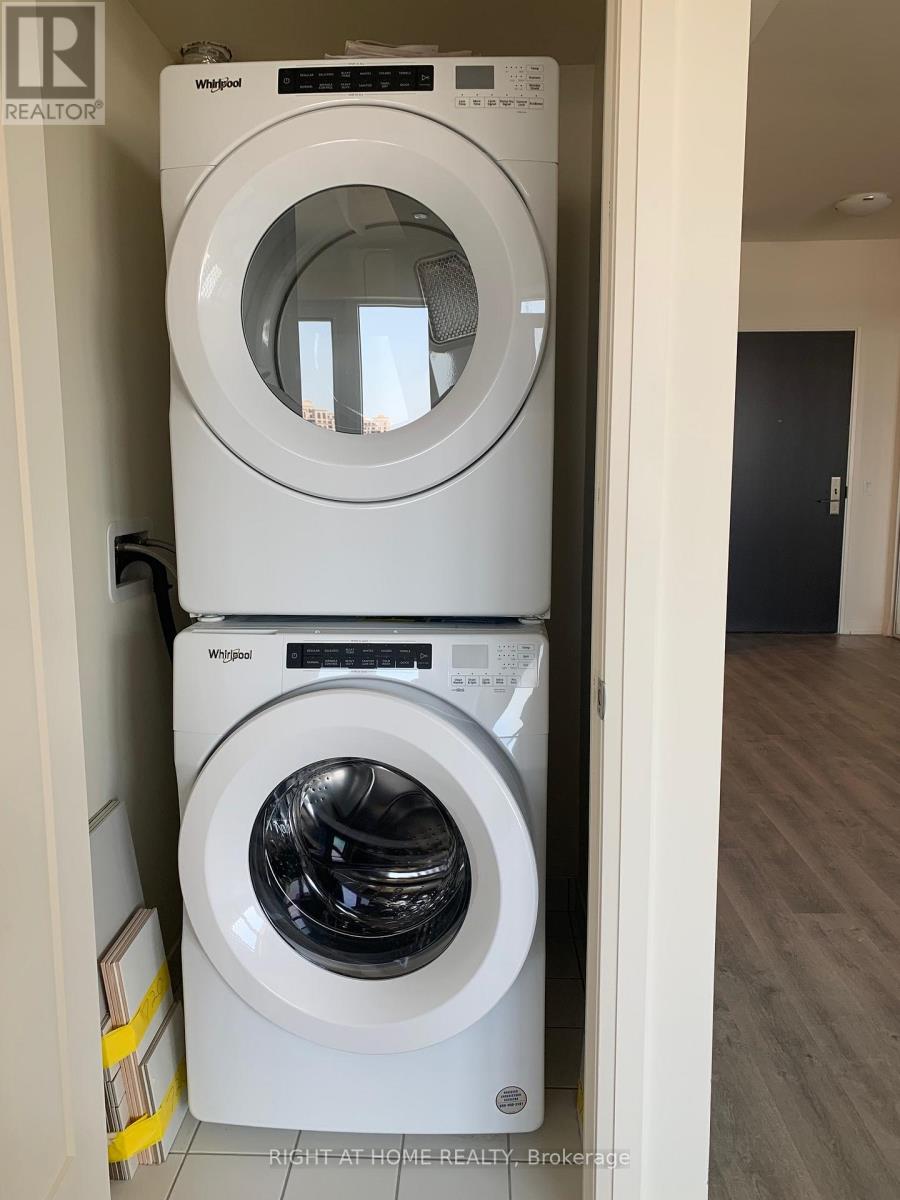 720 - 9000 Jane Street, Vaughan, Ontario  L4K 0M6 - Photo 14 - N12570560