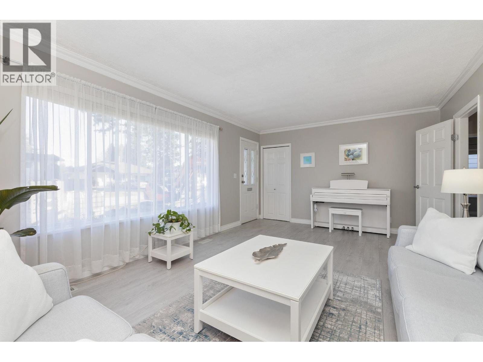 12437 202 Street, Maple Ridge, British Columbia  V2X 4T3 - Photo 3 - R3023918