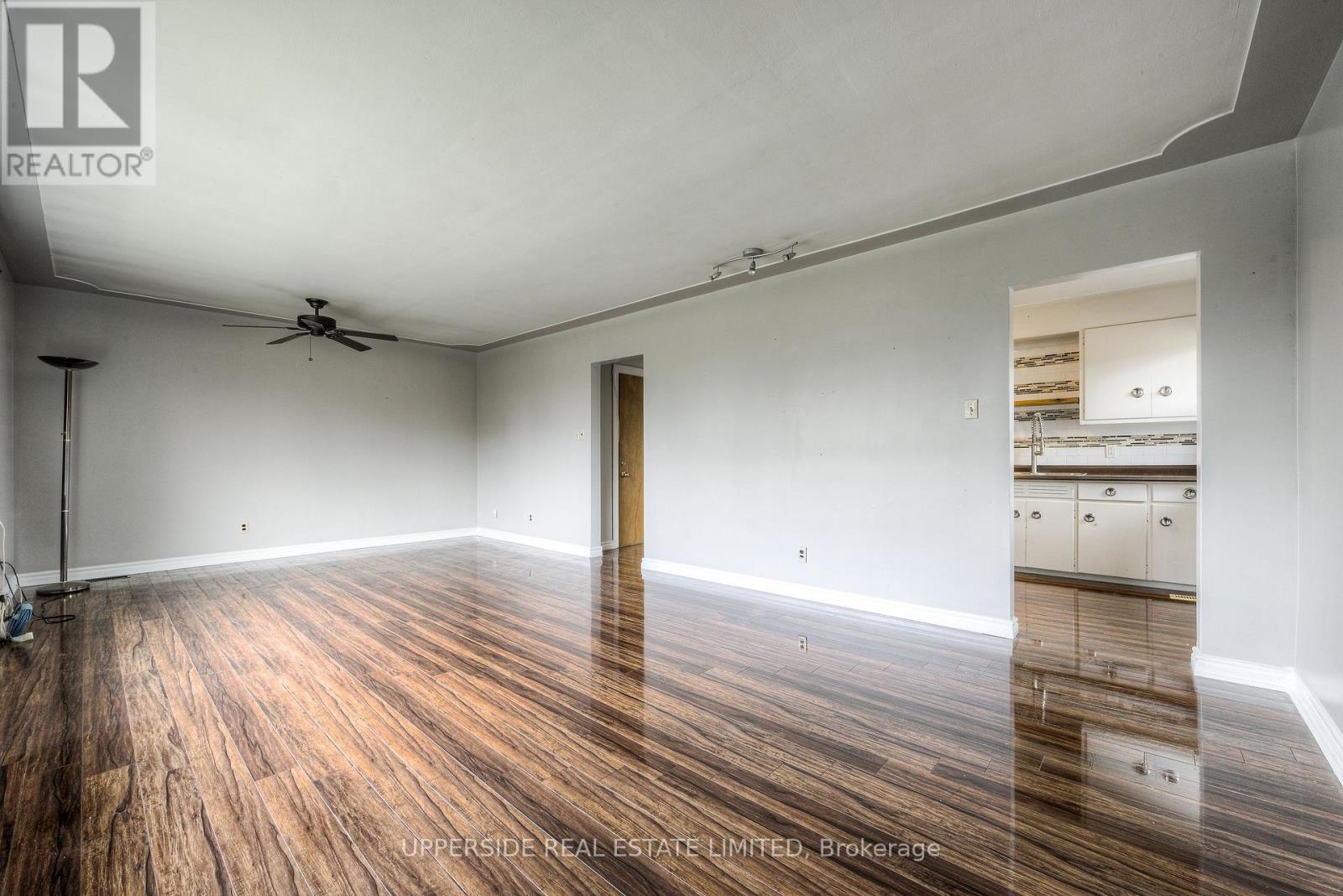 3 - 7 BALMORAL DRIVE, Kitchener, Ontario