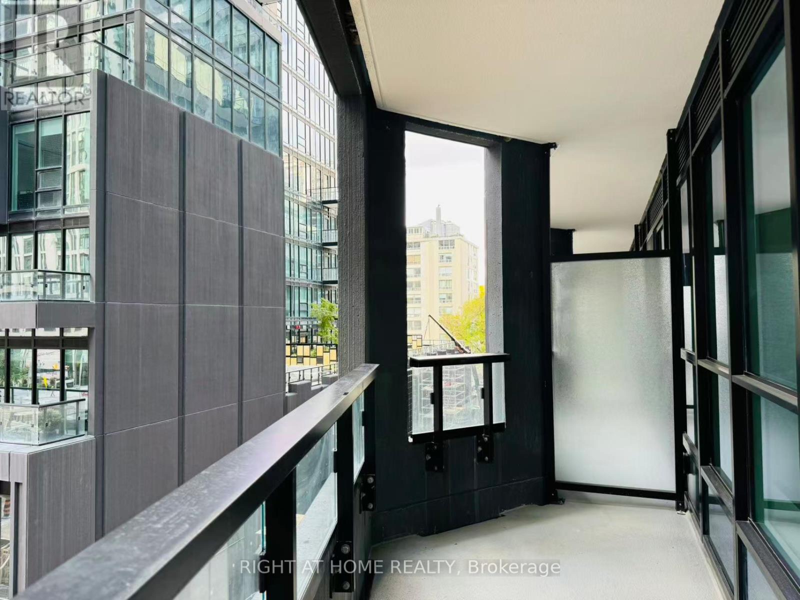 303 - 110 Broadway Avenue, Toronto, Ontario  M4P 1V7 - Photo 21 - C12480621