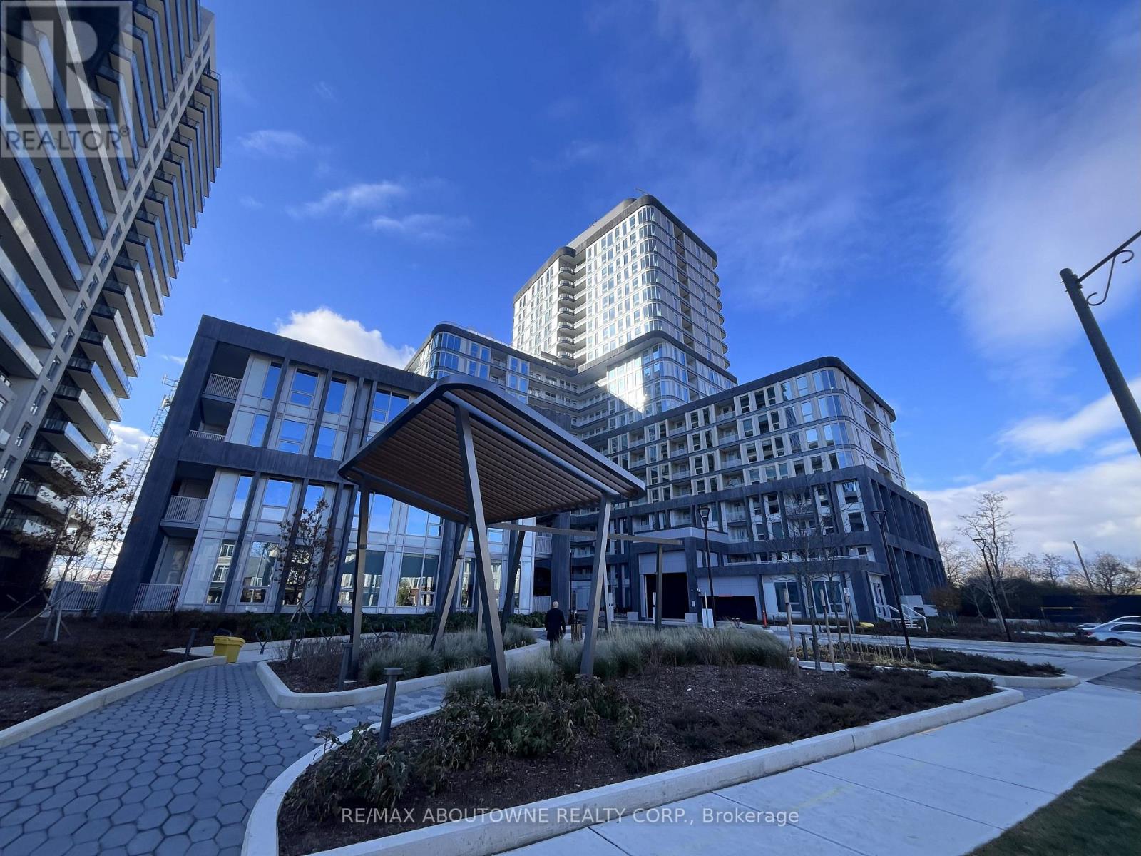 1908 - 3240 WILLIAM COLTSON AVENUE, Oakville, Ontario