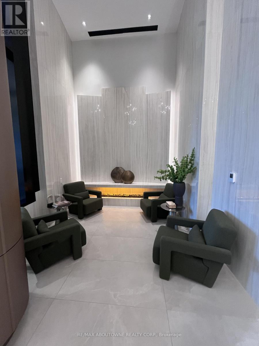 1908 - 3240 William Coltson Avenue, Oakville, Ontario  L6H 8C8 - Photo 6 - W12570564