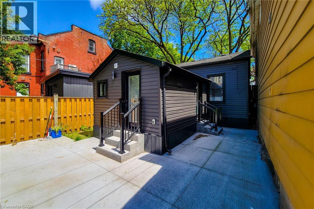 51 West Avenue N, Hamilton, Ontario  L8L 5C1 - Photo 8 - 40789485