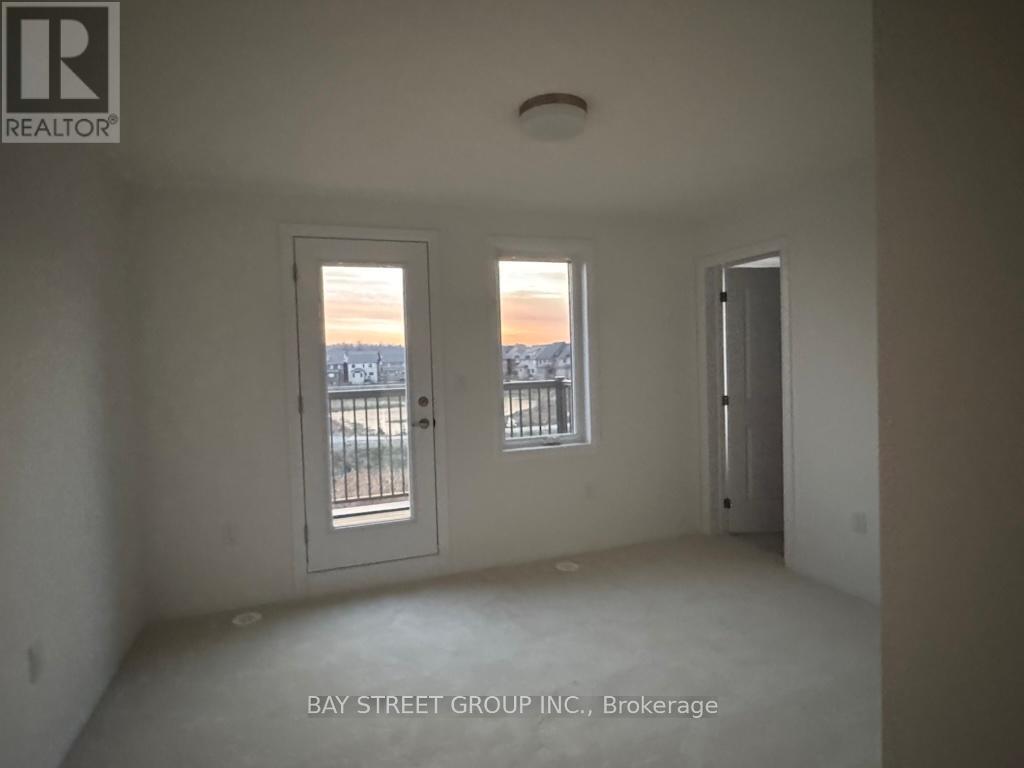 3210 Crystal Drive, Oakville, Ontario  L6M 5S8 - Photo 15 - W12570582