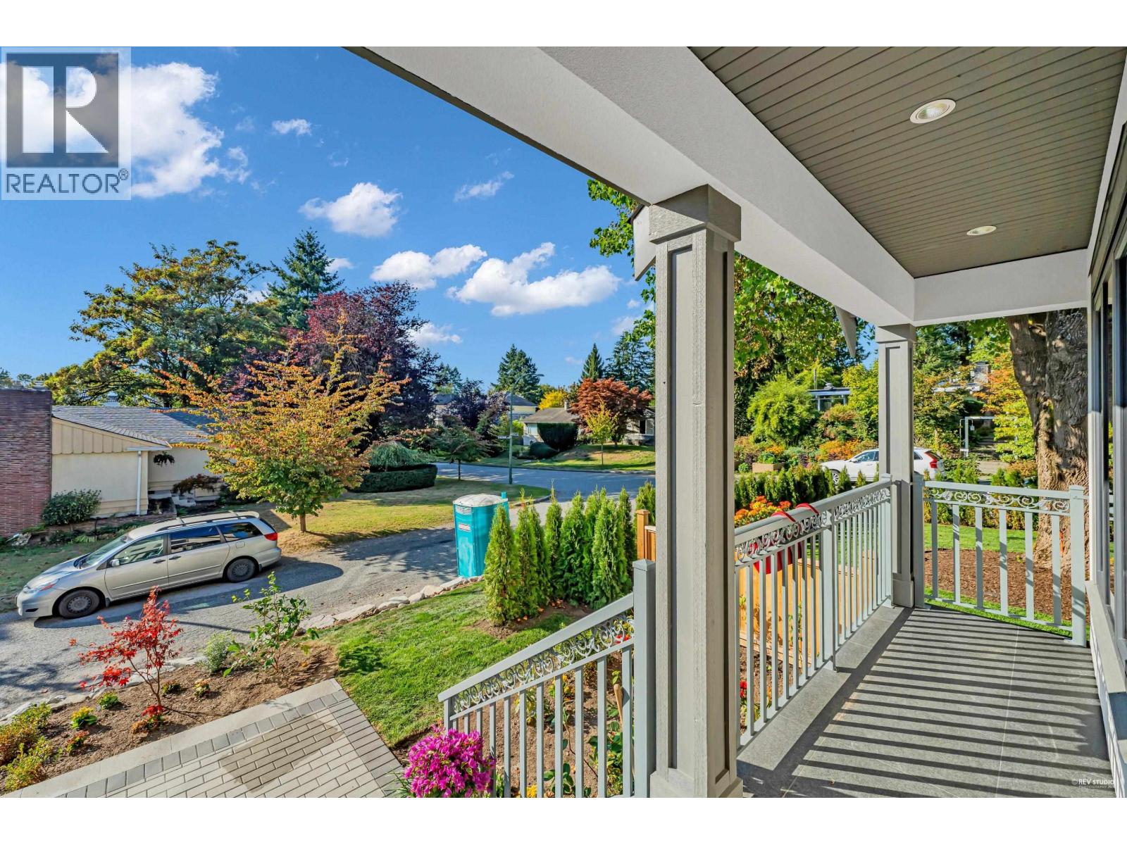 8420 Wiltshire Street, Vancouver, British Columbia  V6P 2V8 - Photo 3 - R3068117