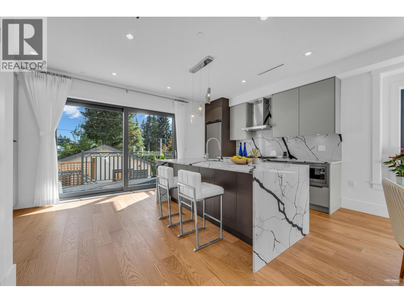 8420 Wiltshire Street, Vancouver, British Columbia  V6P 2V8 - Photo 8 - R3068117
