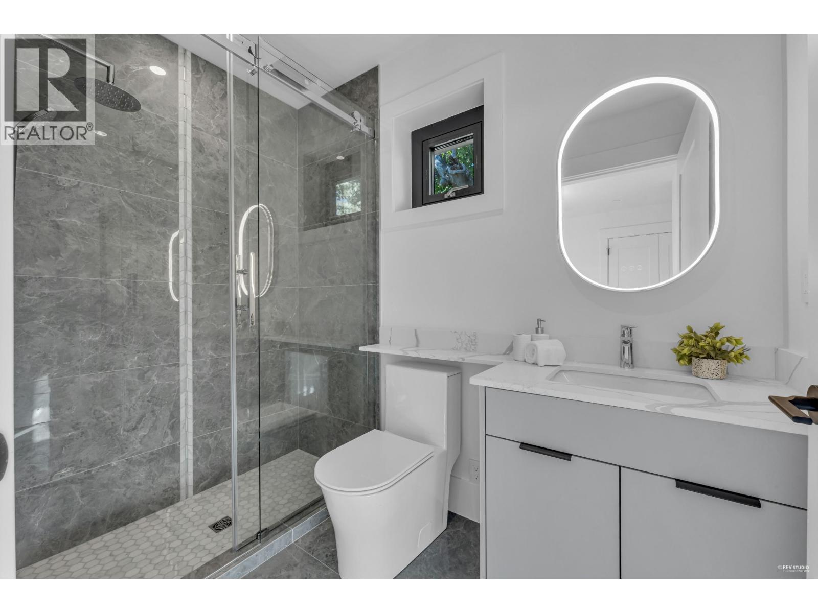 8420 Wiltshire Street, Vancouver, British Columbia  V6P 2V8 - Photo 18 - R3068117