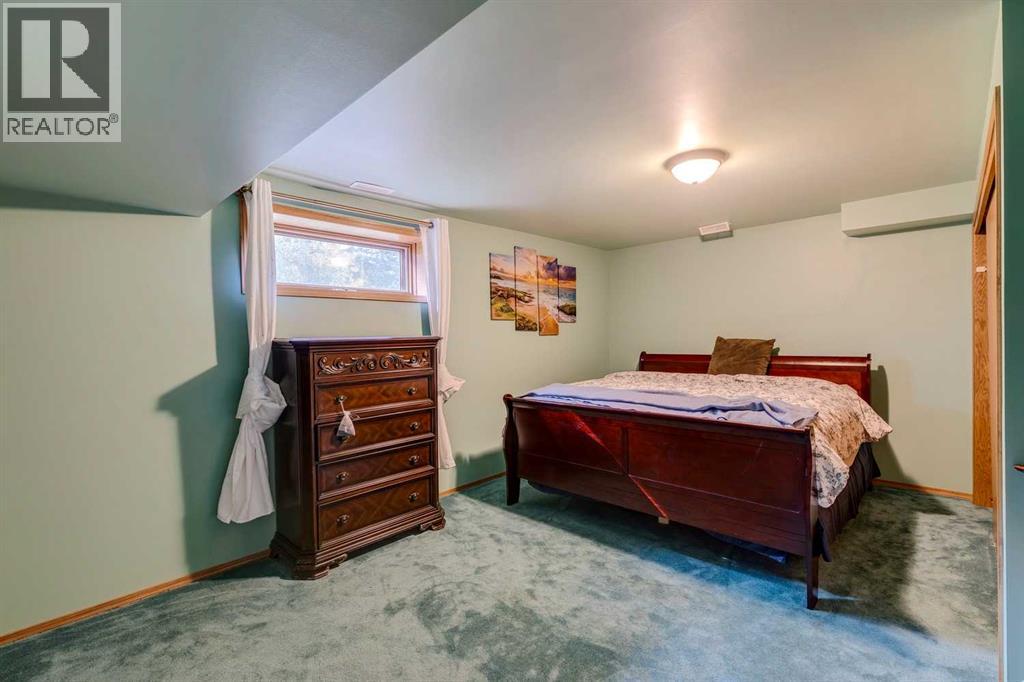 27 Elk Valley Place, Bragg Creek, Alberta  T0L 0K0 - Photo 30 - A2267033