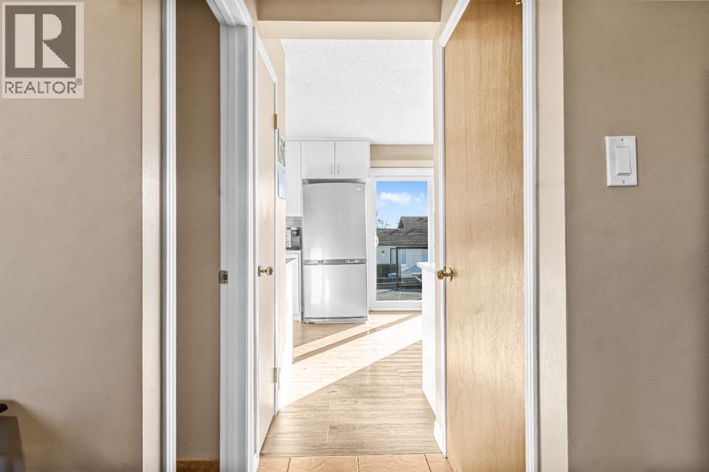 44 Bedfield Close Ne, Calgary, Alberta  T3K 3L5 - Photo 11 - A2267602