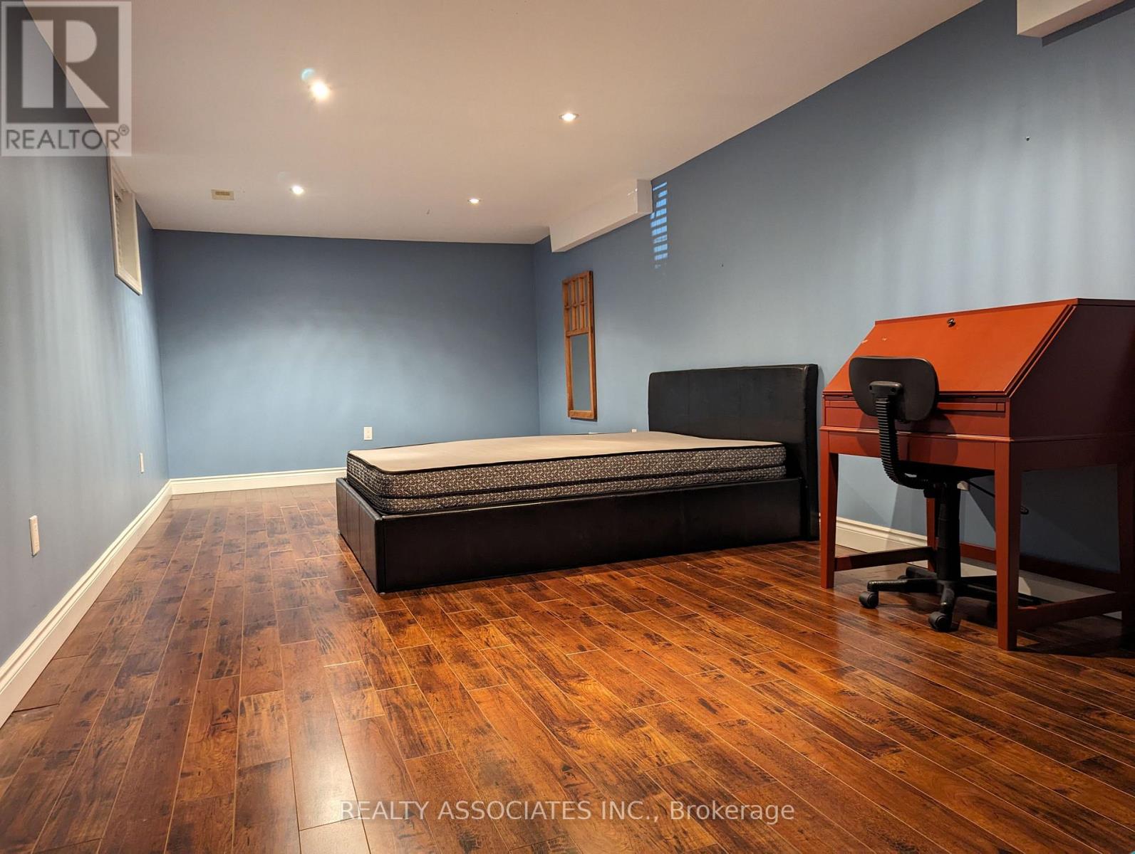 1315 Crossfield Bend, Mississauga, Ontario  L5G 3P5 - Photo 18 - W12561982