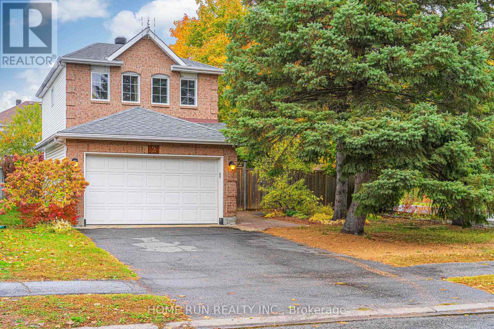 2 Ipswich Terrace, Ottawa, Ontario  K2K 2R5 - Photo 2 - X12570596