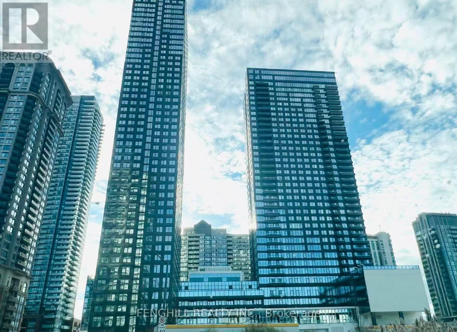 1008 - 395 SQUARE ONE DRIVE, Mississauga, Ontario