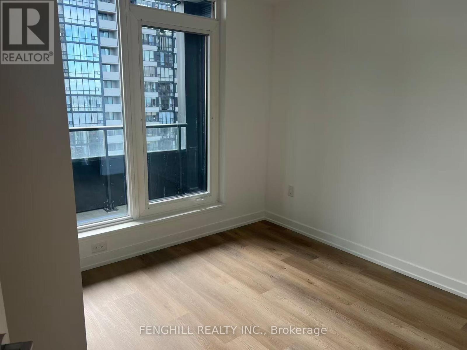 1008 - 395 Square One Drive, Mississauga, Ontario  L5B 0P6 - Photo 12 - W12557412