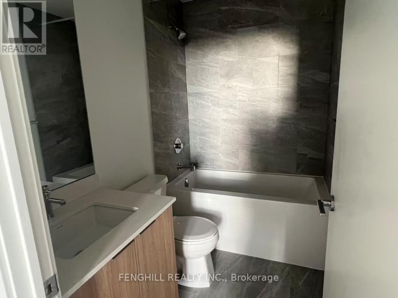 1008 - 395 Square One Drive, Mississauga, Ontario  L5B 0P6 - Photo 20 - W12557412