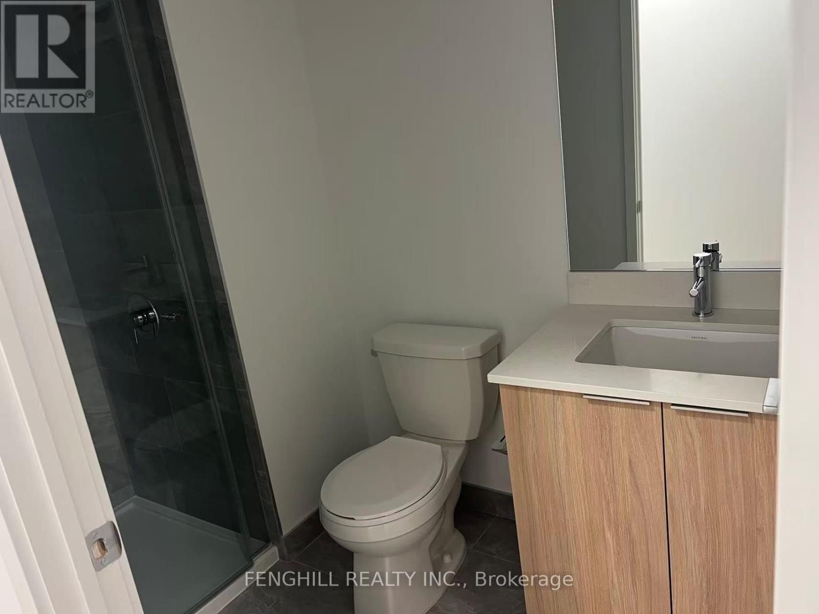 1008 - 395 Square One Drive, Mississauga, Ontario  L5B 0P6 - Photo 8 - W12557412