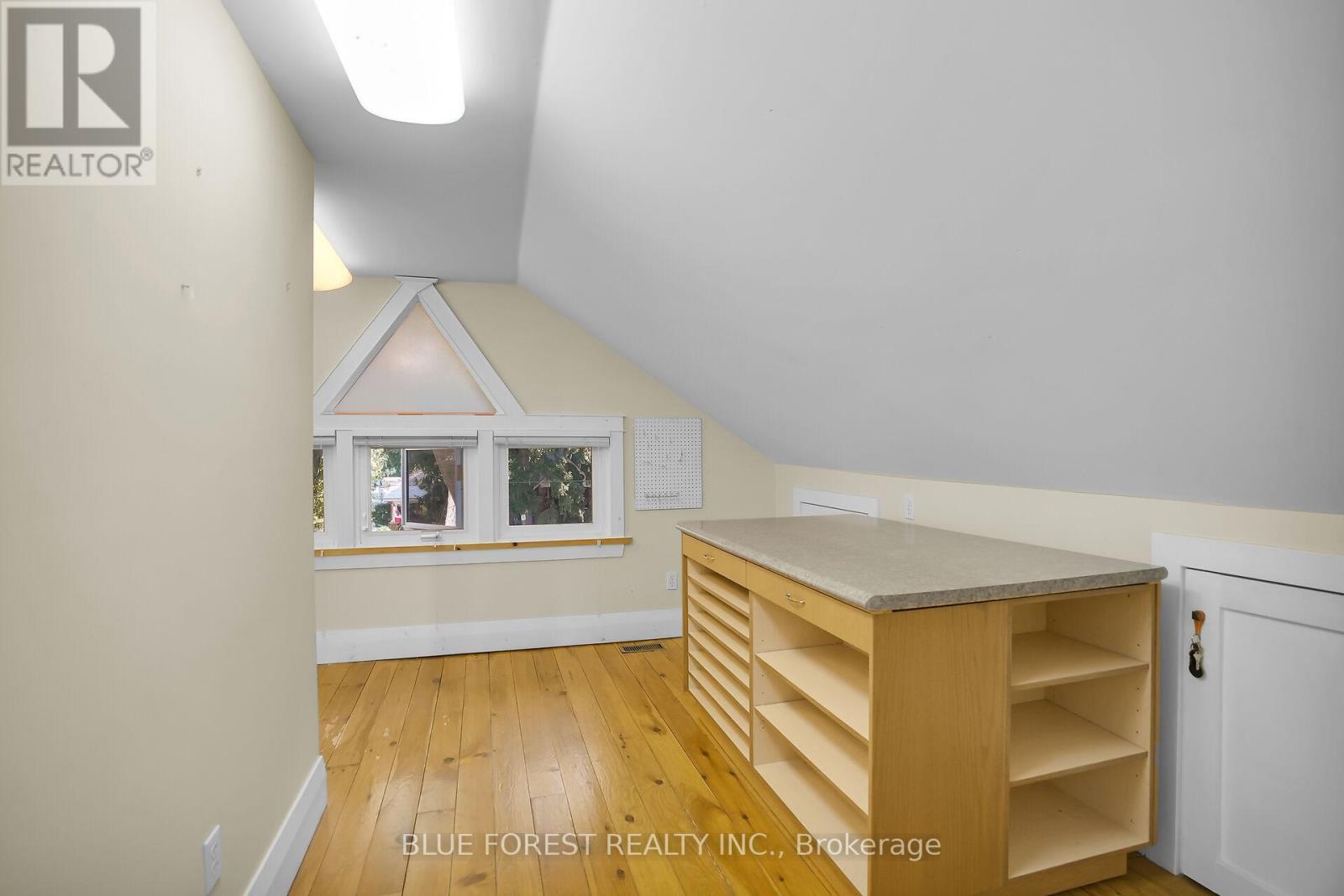 281 Cathcart Street, London South, Ontario  N6C 3N6 - Photo 17 - X12484438