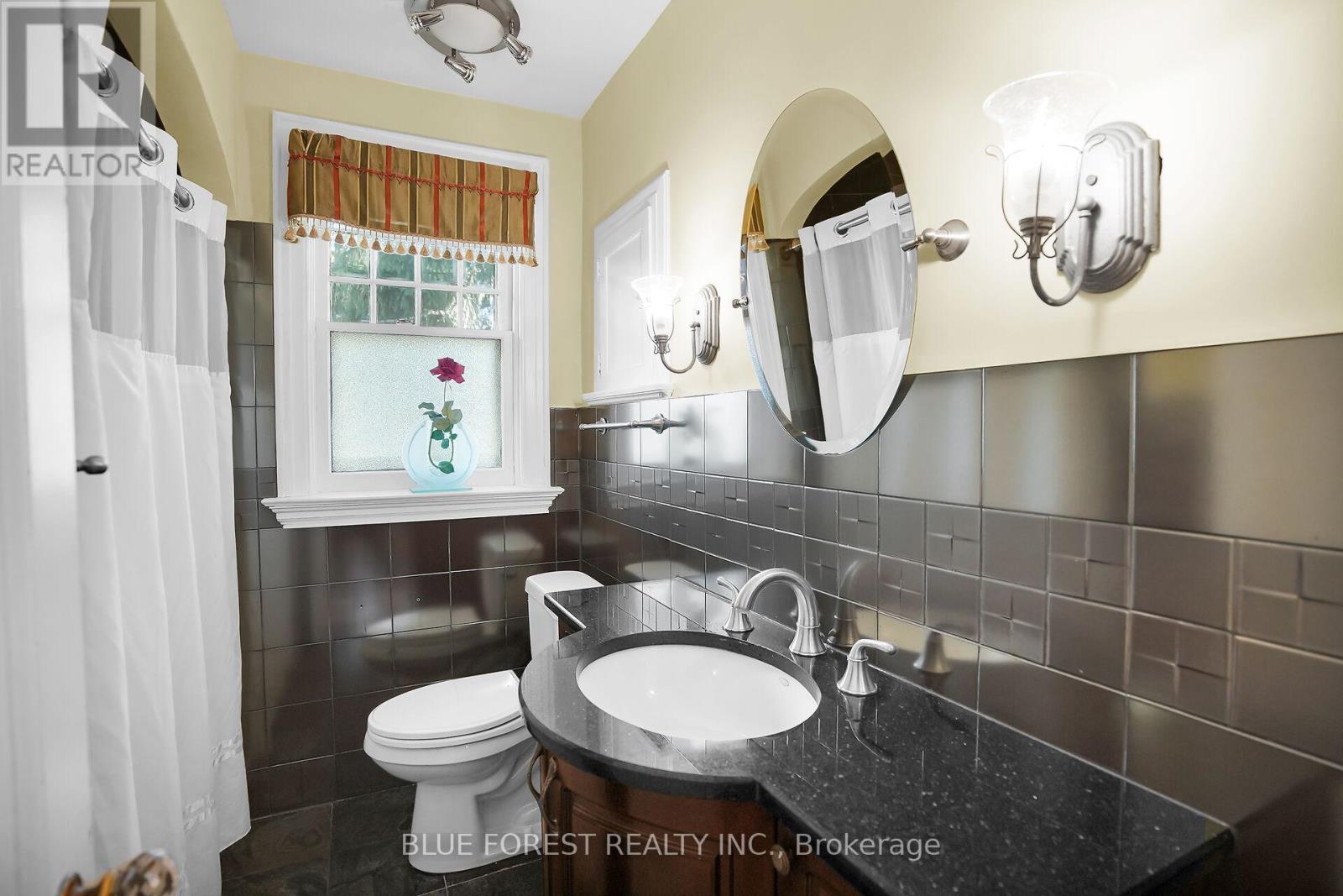 281 Cathcart Street, London South, Ontario  N6C 3N6 - Photo 31 - X12484438