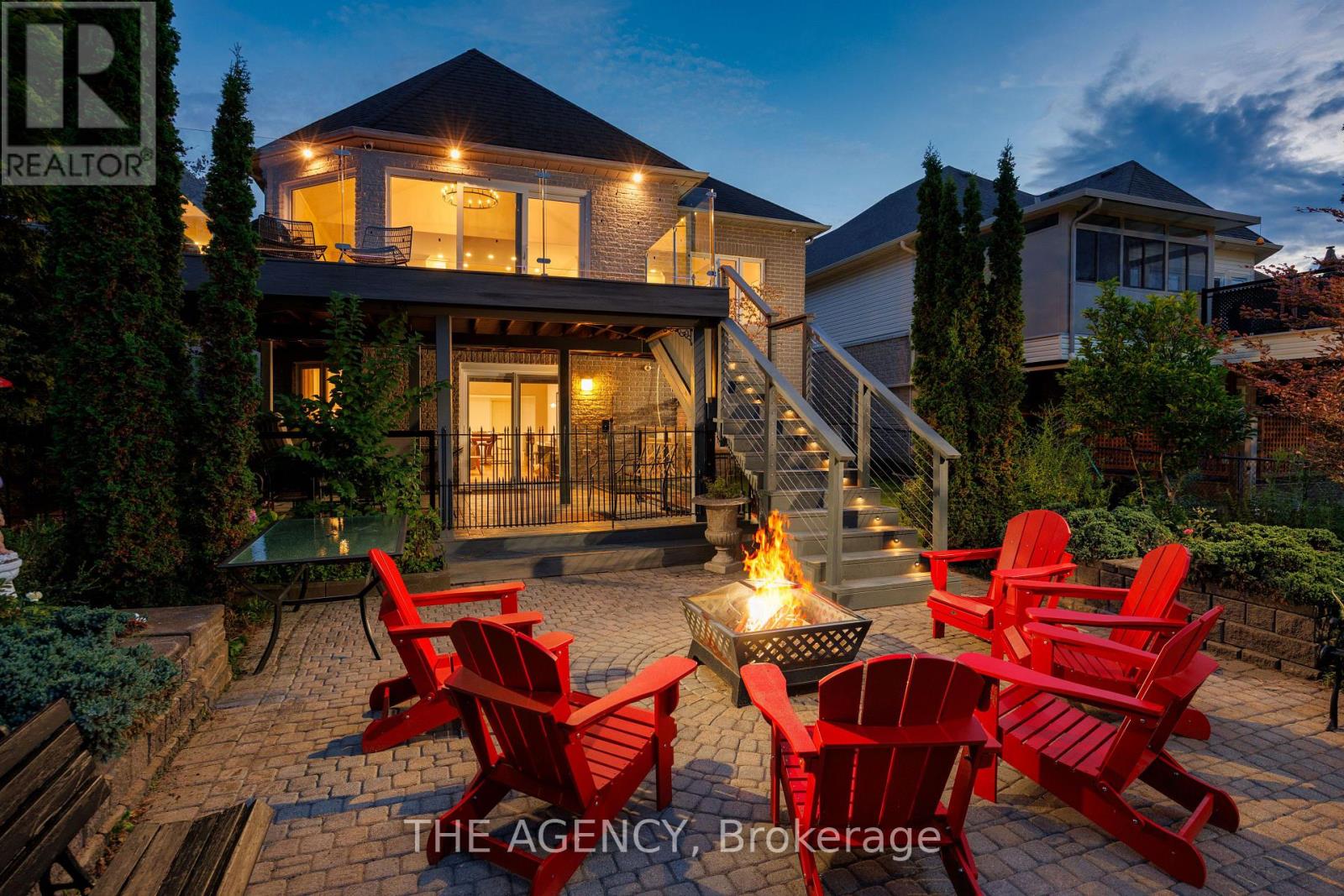 703 Madeline Heights, Newmarket, Ontario  L3X 2J6 - Photo 40 - N12570602