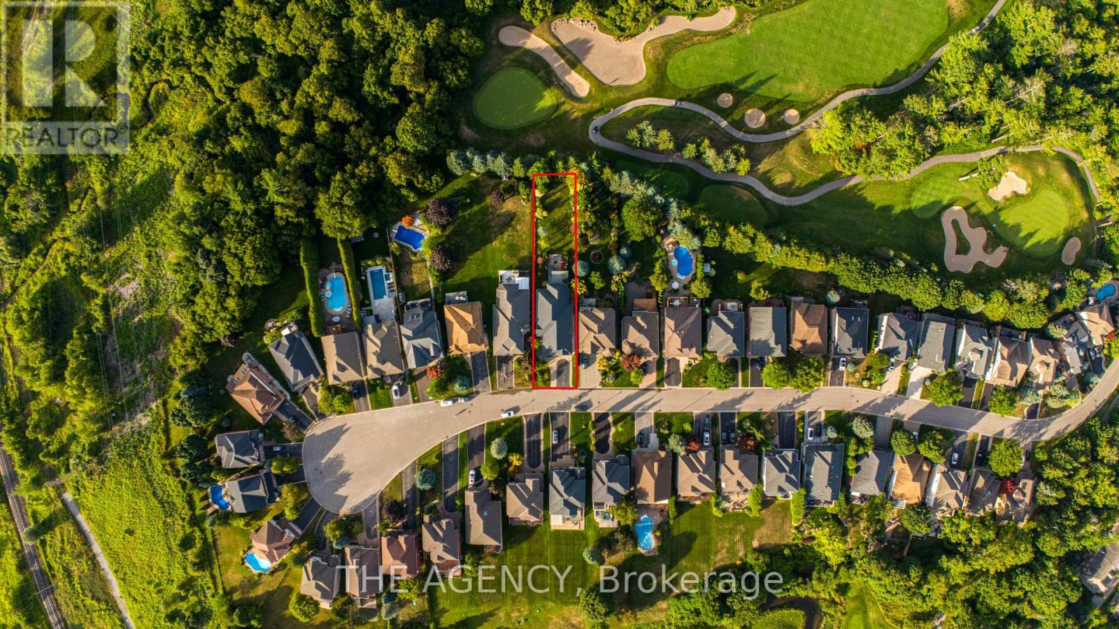 703 Madeline Heights, Newmarket, Ontario  L3X 2J6 - Photo 42 - N12570602